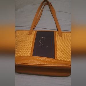 Straw woven tote from Thirty-one